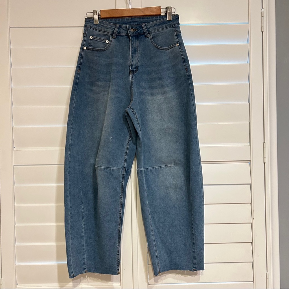 Amazon Fashion Wide Leg Jean Light Blue Size XS